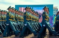 Казахстан улс Ялалтын баяраар цэргийн парад зохион байгуулахгүй
